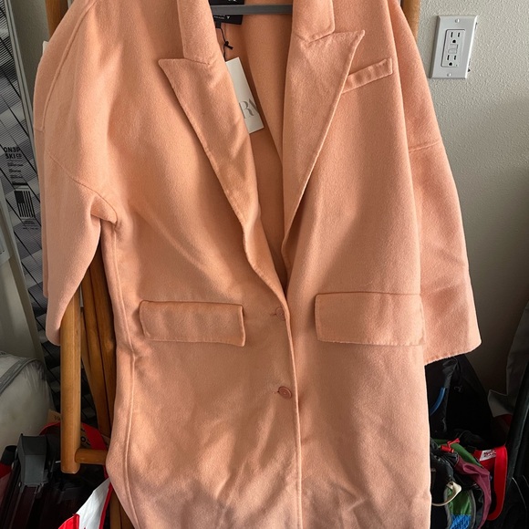 Women’s Zara Pink Oversized Coat - Picture 8 of 11